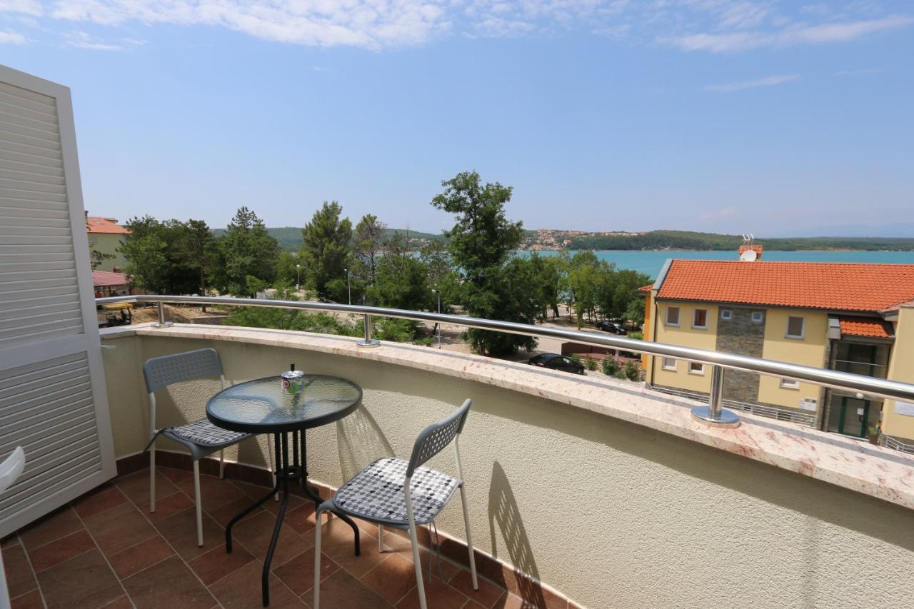 Apartments Sucic Iva I Tea Soline  Ngoại thất bức ảnh